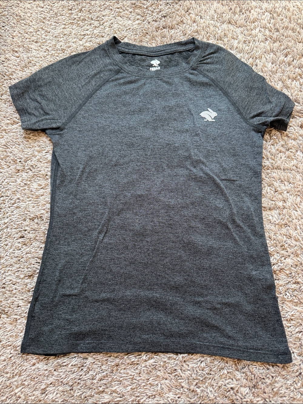 rabbit Tech Short Sleeve Tee in Charcoal